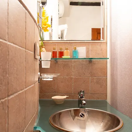 Mezza Galea 3* Vernazza