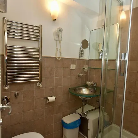 Mezza Galea Vendégház 3*