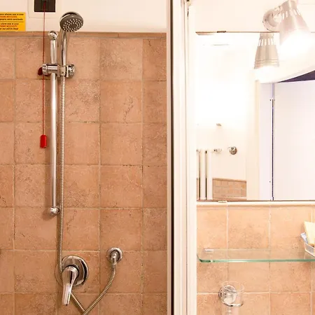 Affittacamere Via Del Santo - Francamaria 3*