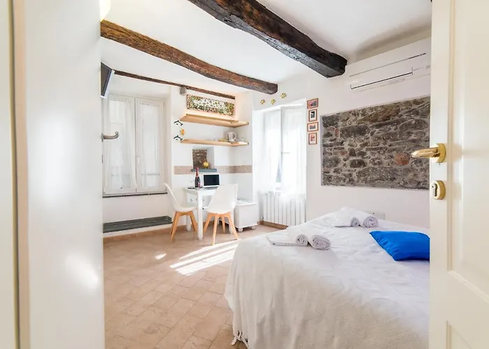 Mezza Galea Vernazza